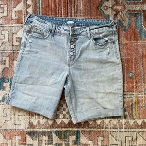 Women’s Old Navy Bermuda Shorts Size 12